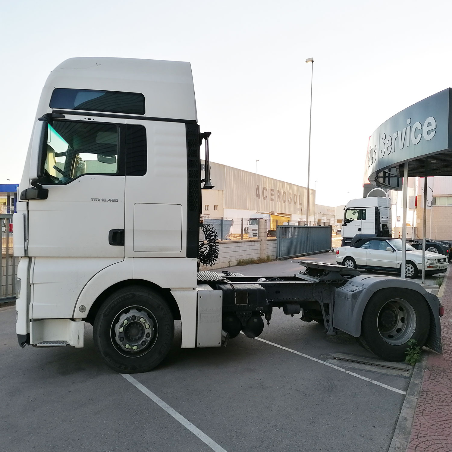 camion MAN en venta comesa taller oficial MAN